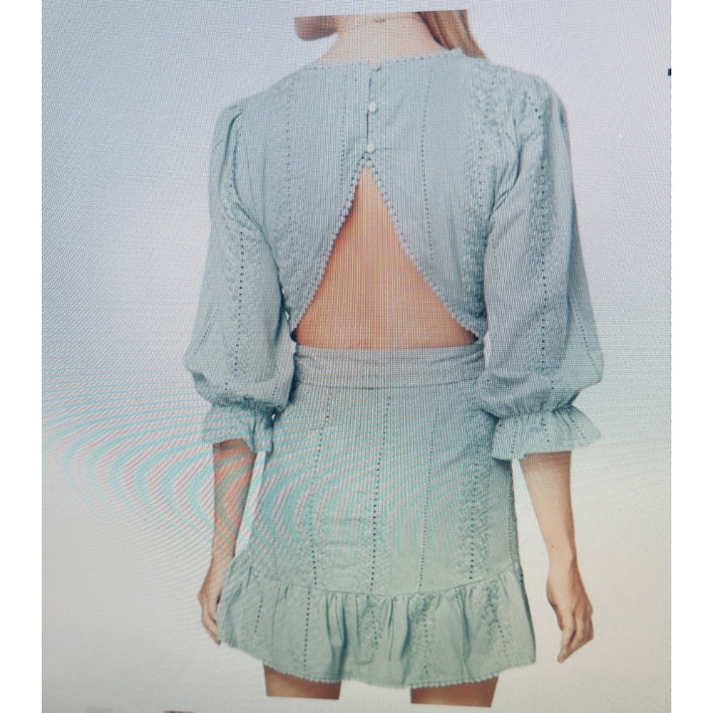 Eyelet Backless Mini Dress w/ round neckline and puff sleeves. Teal color - Picture 4 of 8